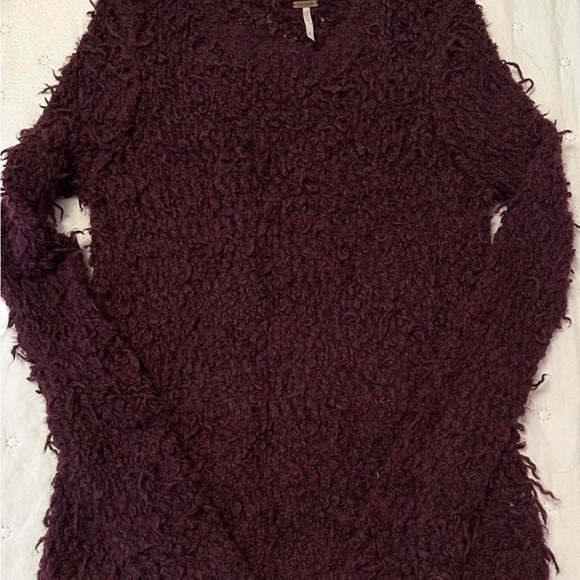 Free People Distressed Maroon Crew Neck Sweater - Picture 2 of 3